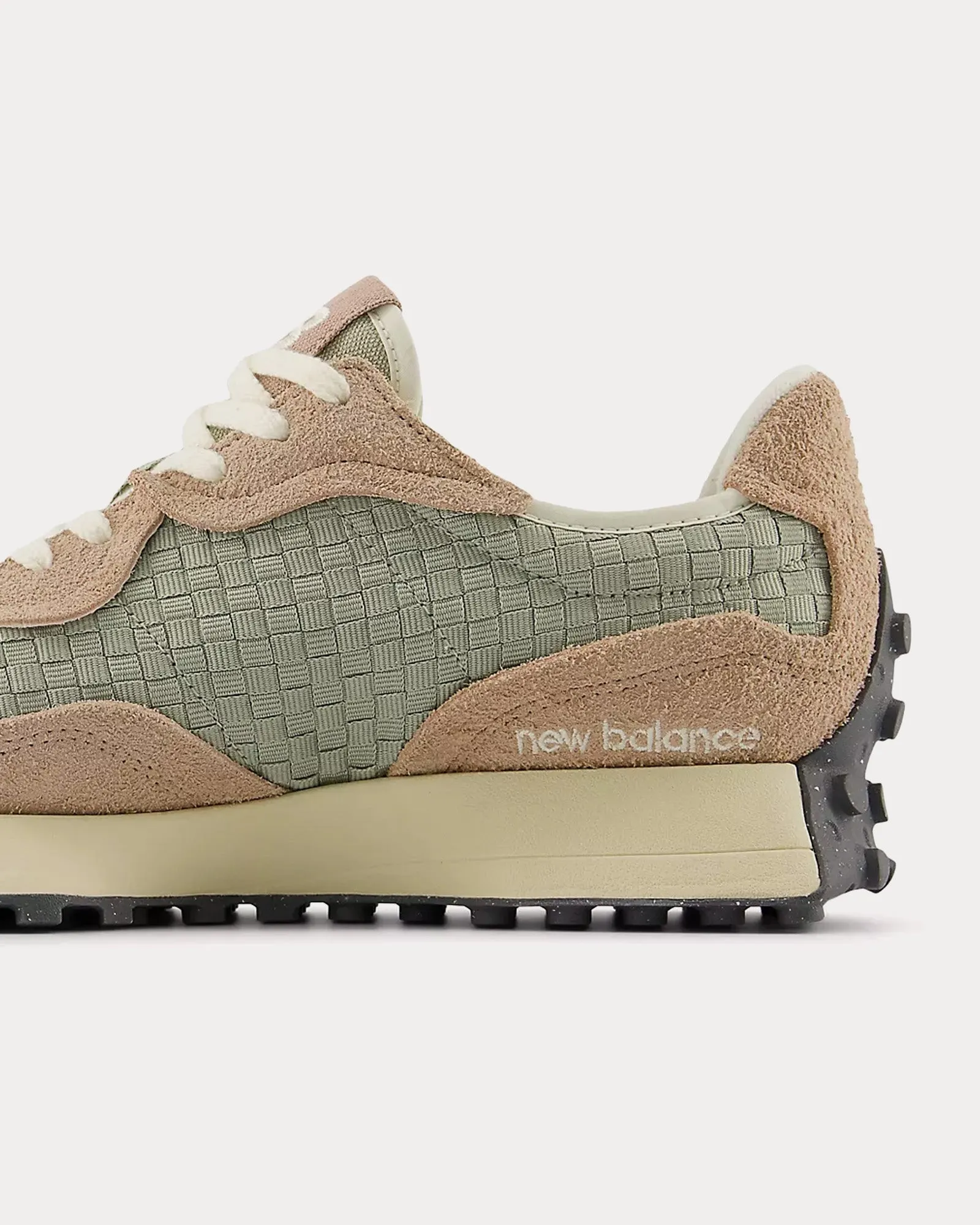 327 Flat Taupe / Olivine Low Top Sneakers