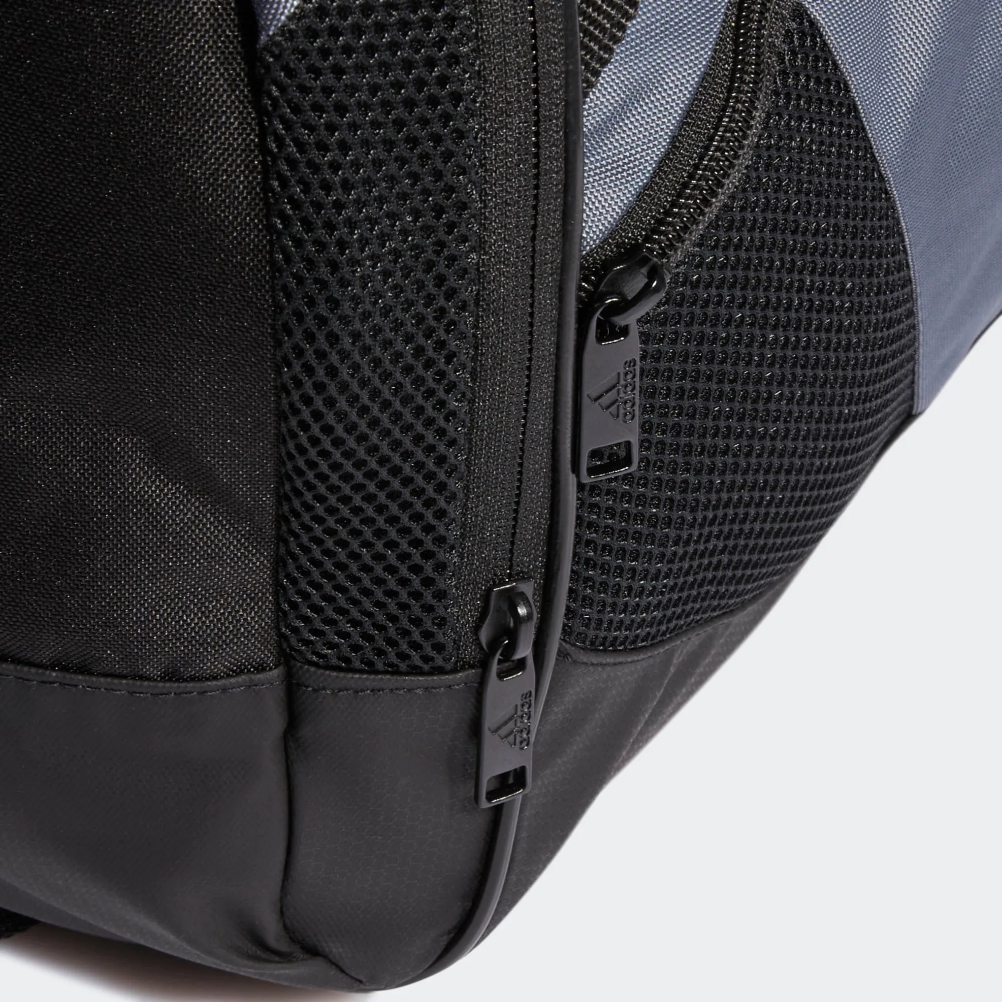 adidas TEAM ISSUE II Medium Duffel Bag | Medium Grey