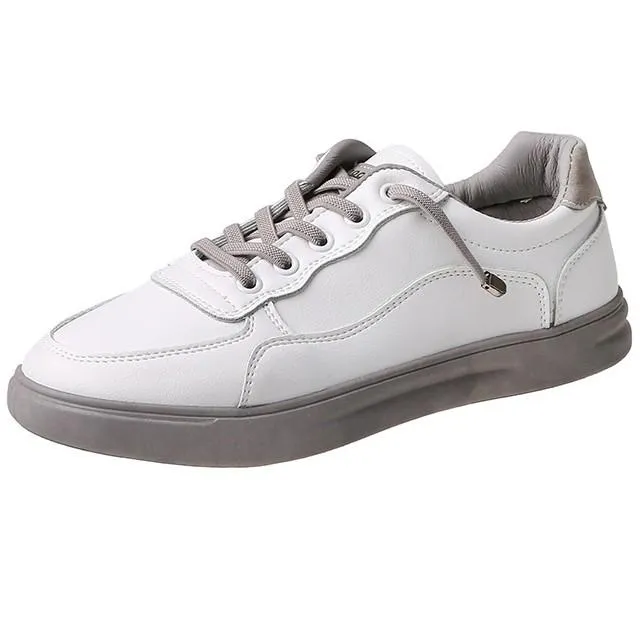 Color Block Flat Heel Lace-up Maternity Sneakers