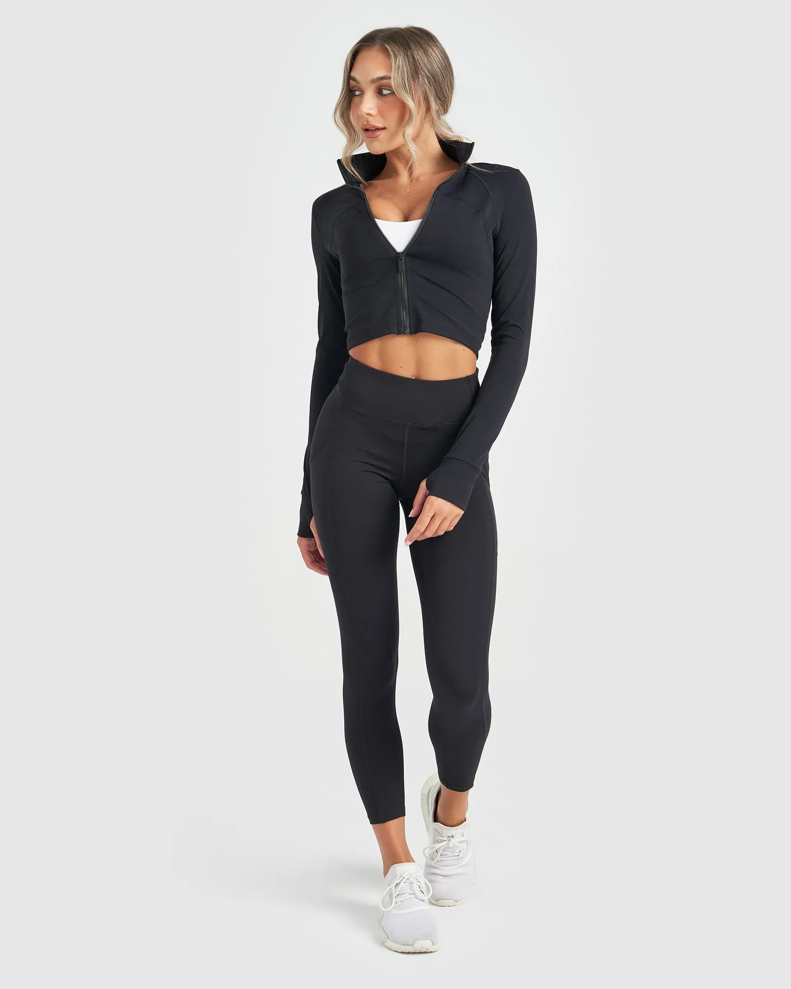 Core Trainer Crop Zip Jacket Black