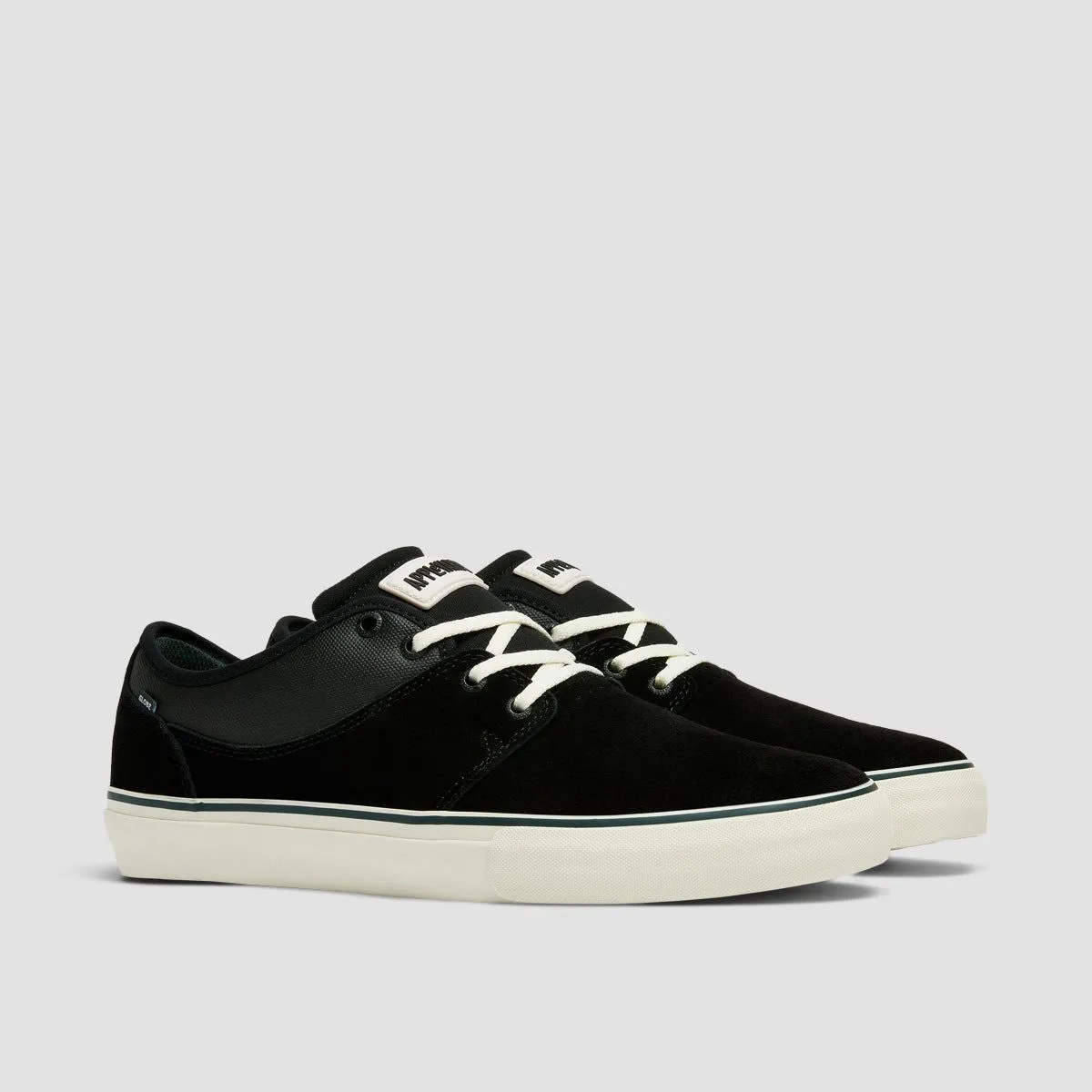 Globe Mahalo Shoes - Black/Antique/Pine