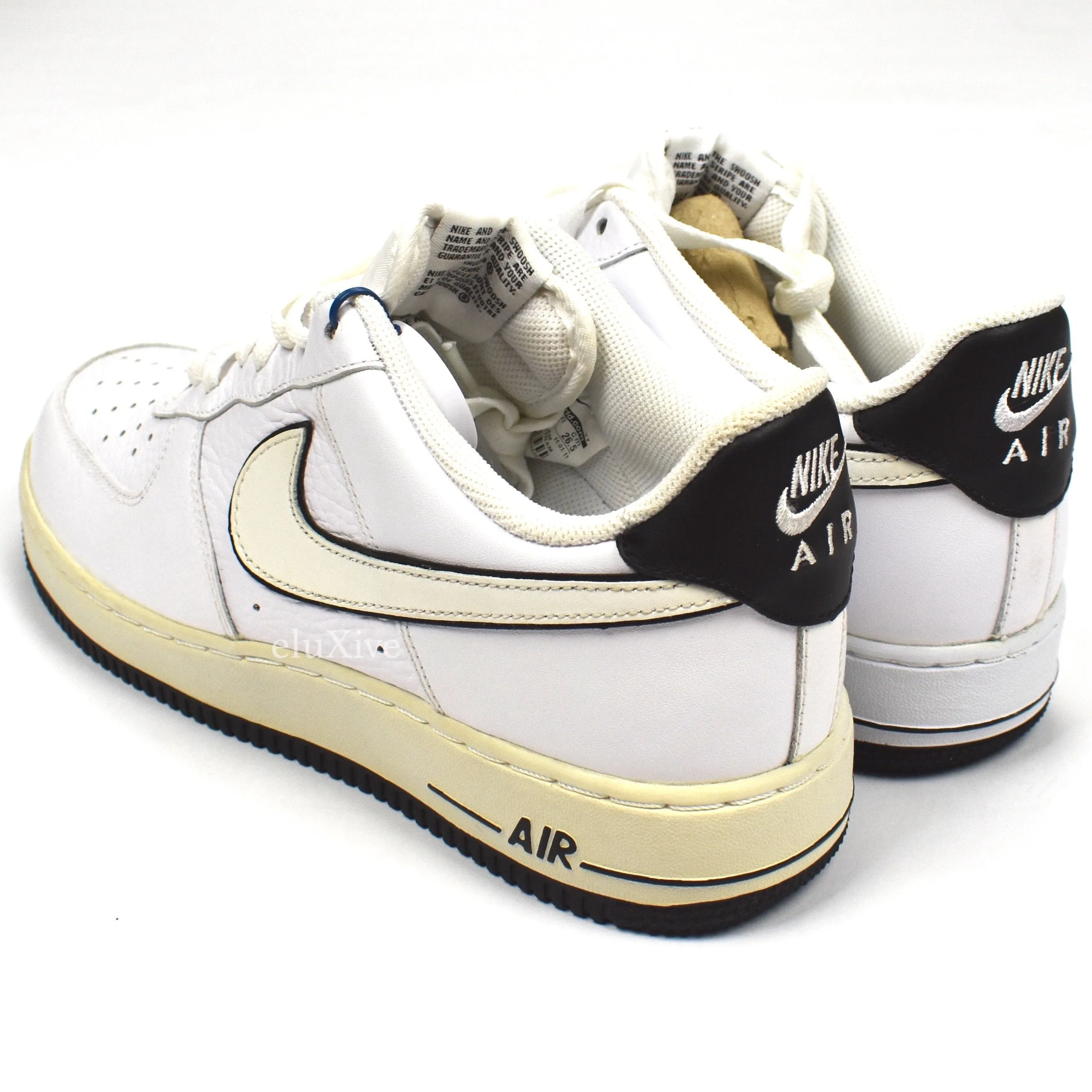 Nike - Air Force 1 Low 'Outlined Swoosh' (White/Black)