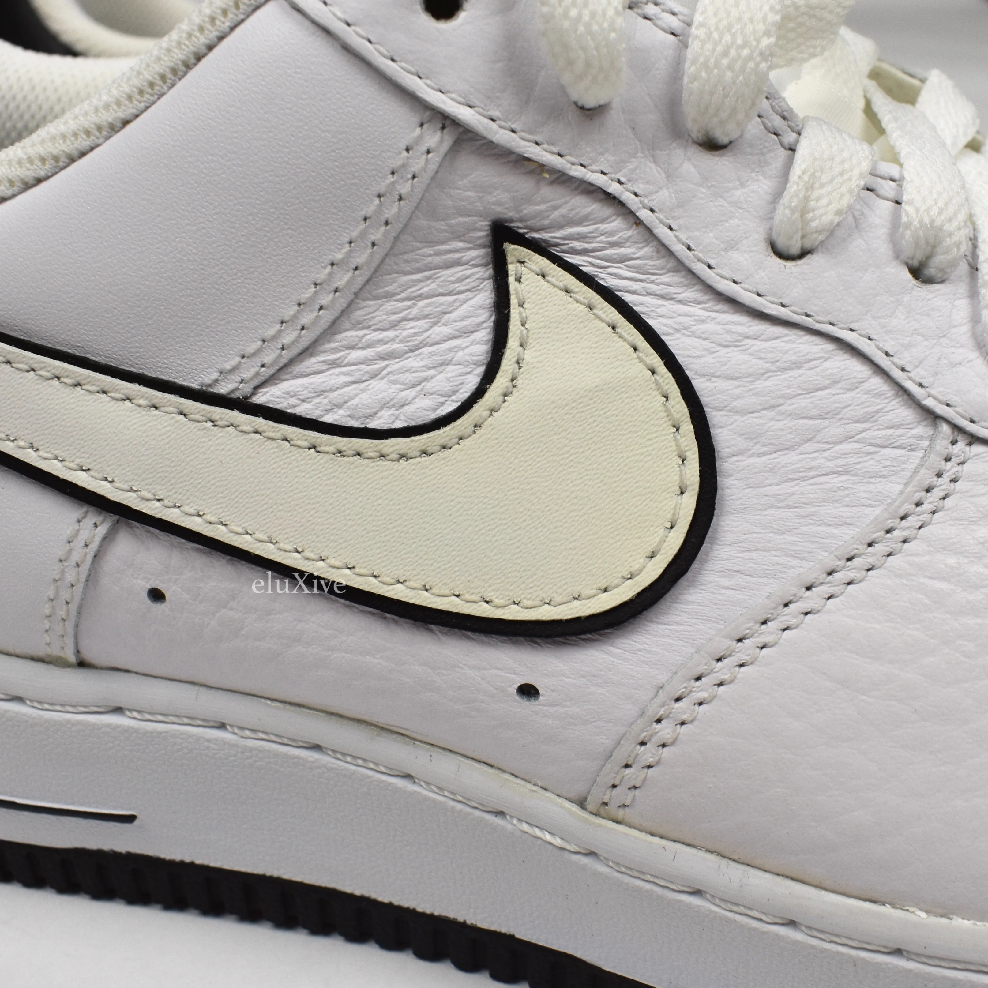Nike - Air Force 1 Low 'Outlined Swoosh' (White/Black)