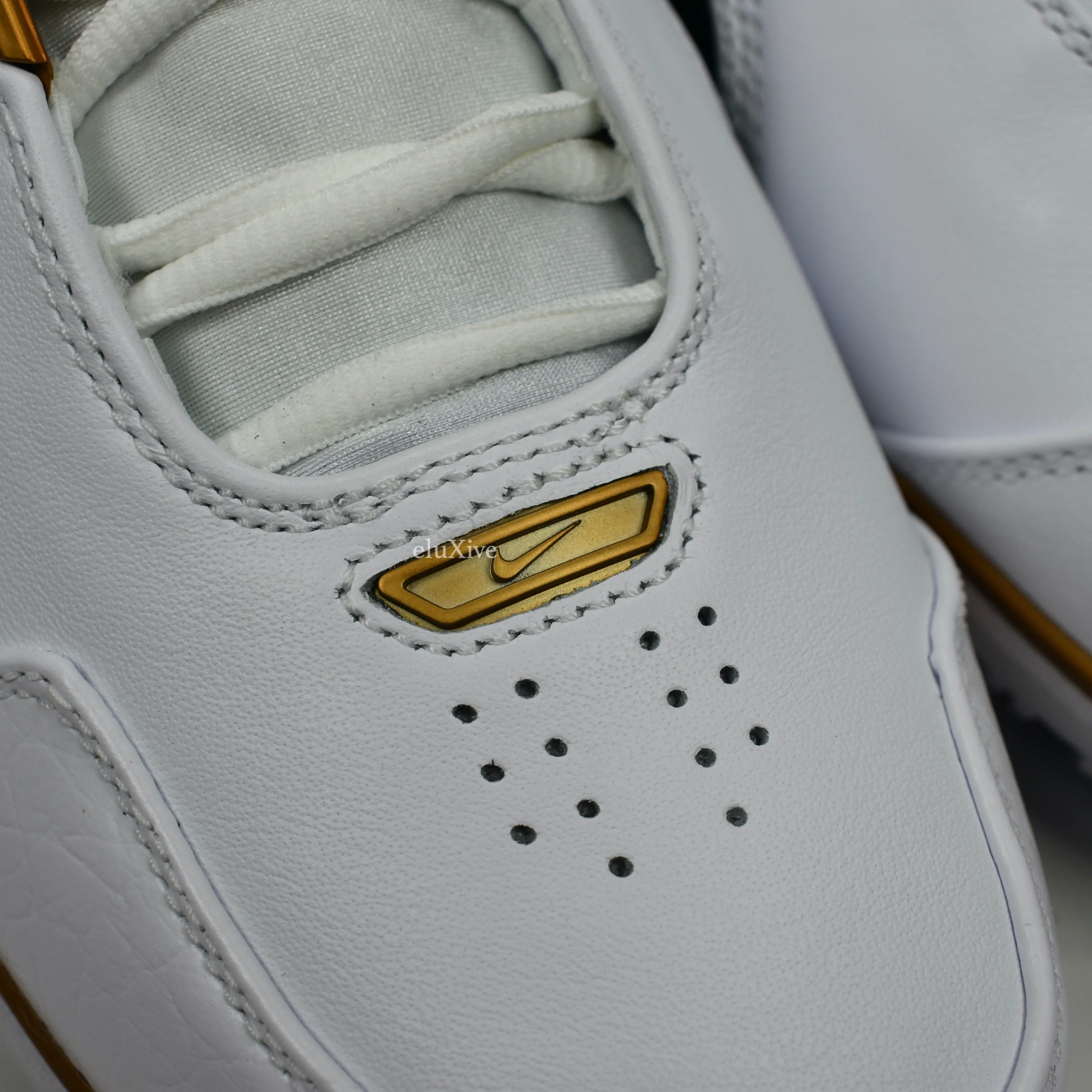 Nike - Lebron Air Zoom Generation SVSM QS
