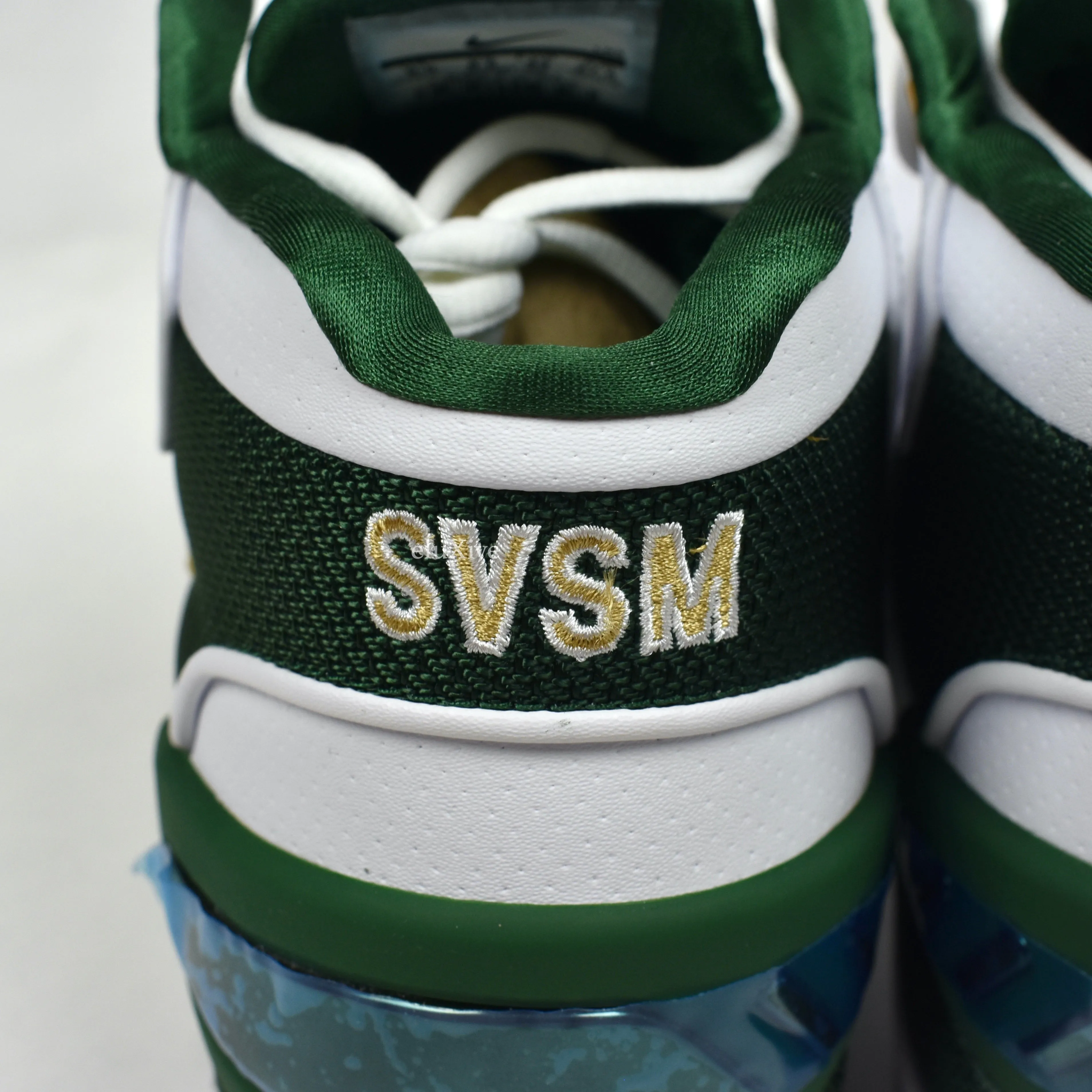Nike - Lebron Air Zoom Generation SVSM QS