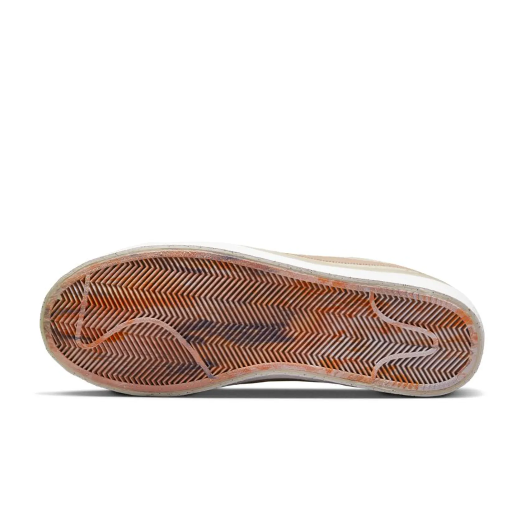 NIKE SB x DOYENNE BLAZER LOW QS COCONUT MILK / RATTAN-LIMESTONE