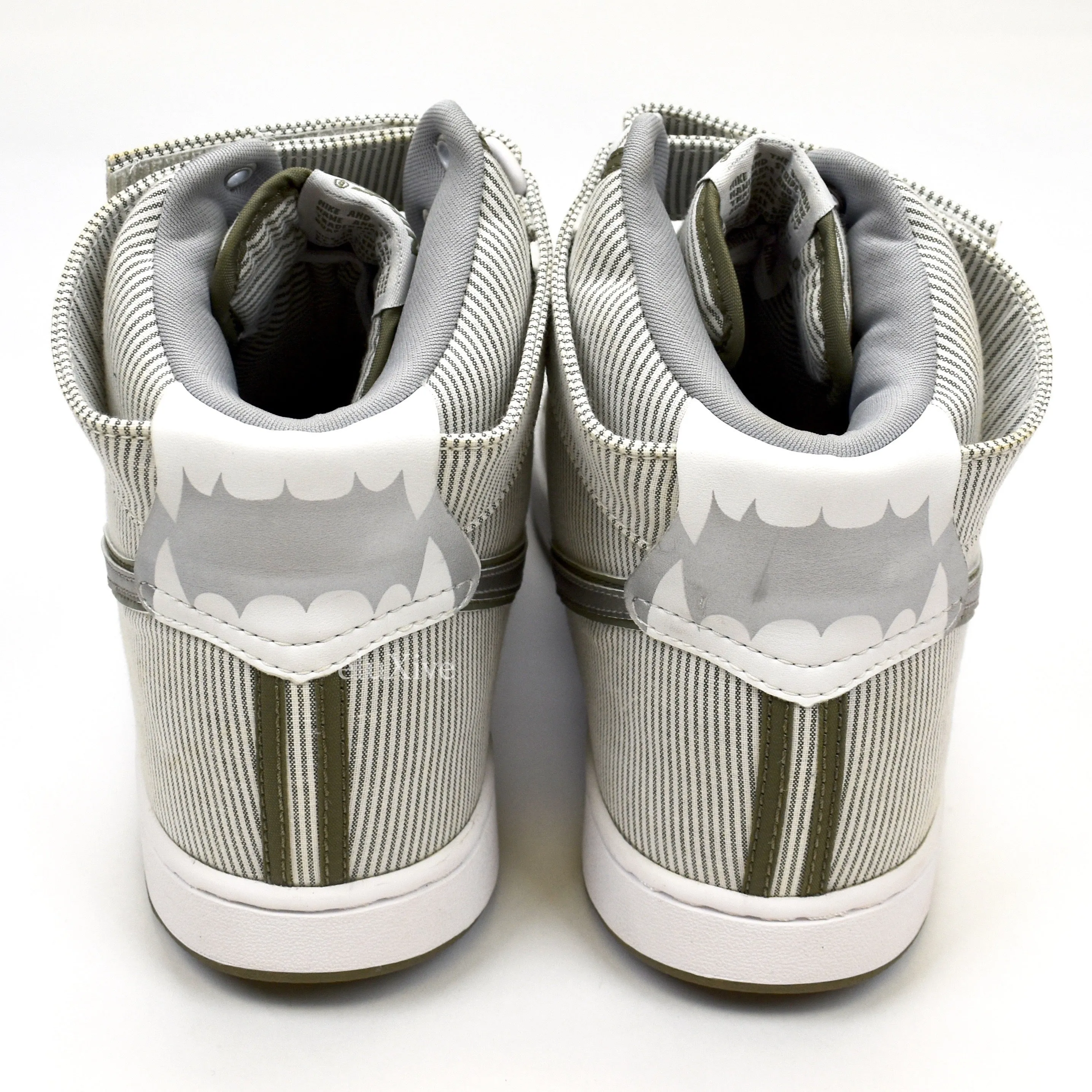 Nike - Vandal Supreme Geoff McFetridge 'Tear-Away' (Sample)