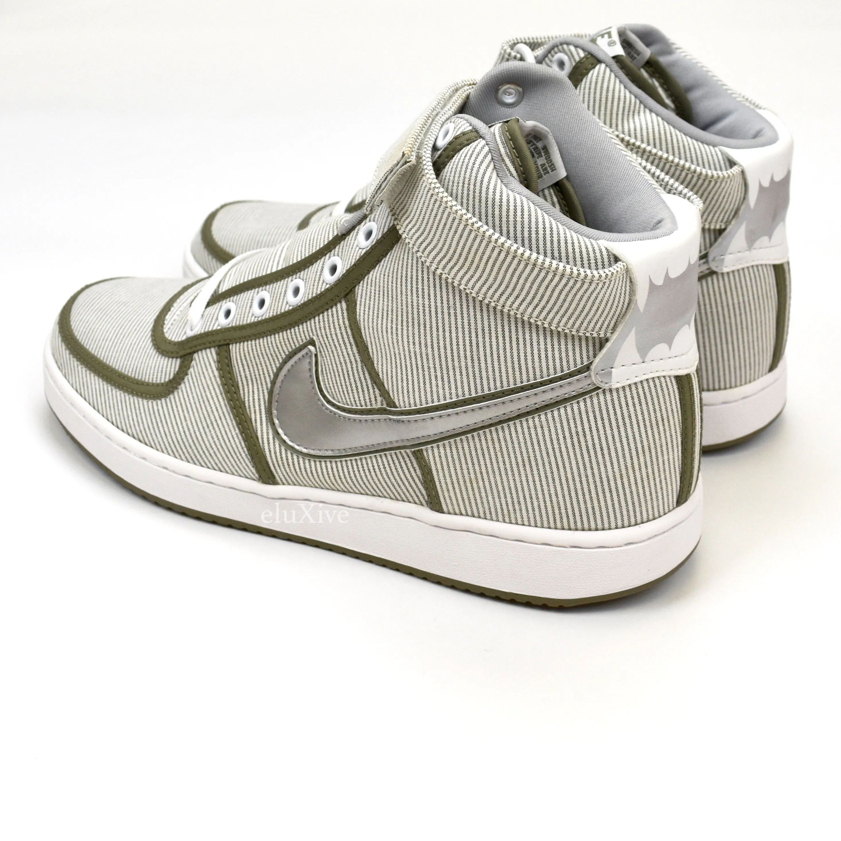 Nike - Vandal Supreme Geoff McFetridge 'Tear-Away' (Sample)