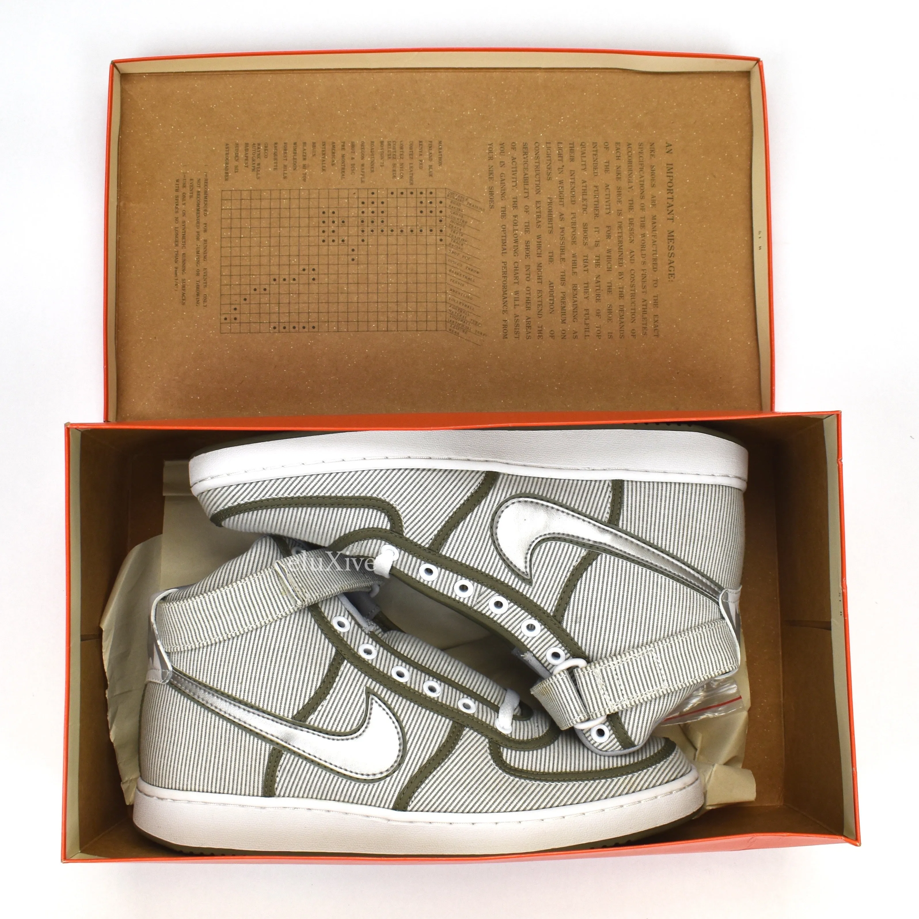 Nike - Vandal Supreme Geoff McFetridge 'Tear-Away' (Sample)