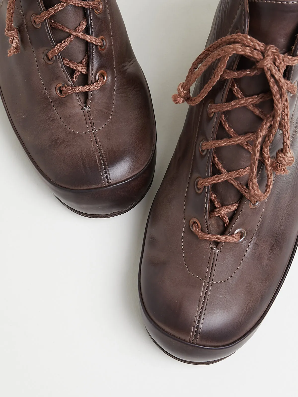 Round Shape Leisure Shoes in Dark Brown