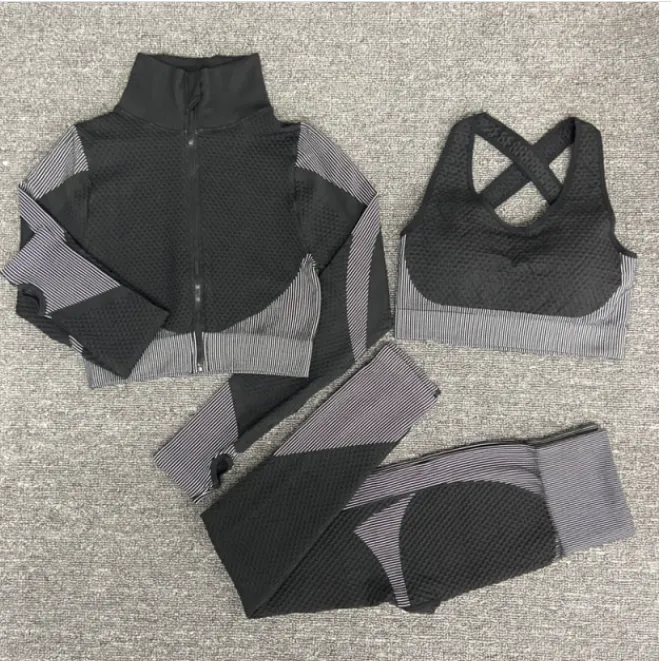 Women Yoga Seamless Workout Clothes Set